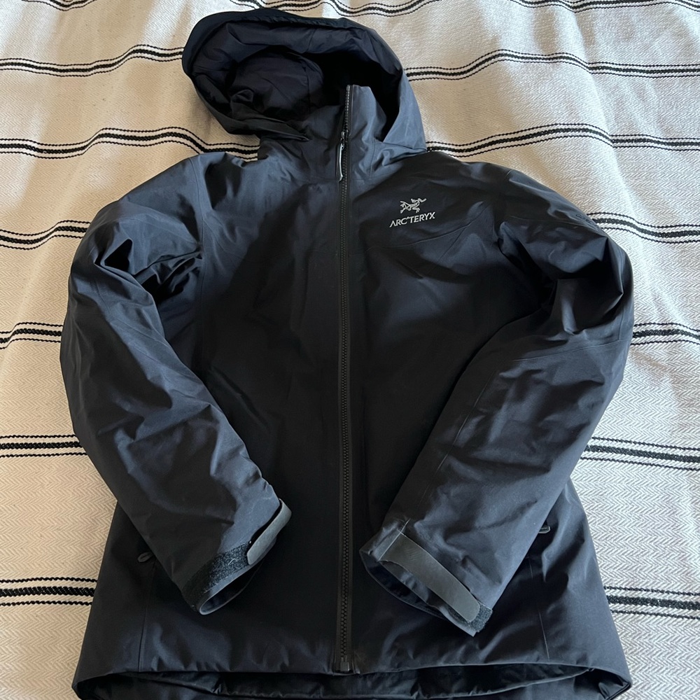 Arc’teryx Fission SV Jacket-Black